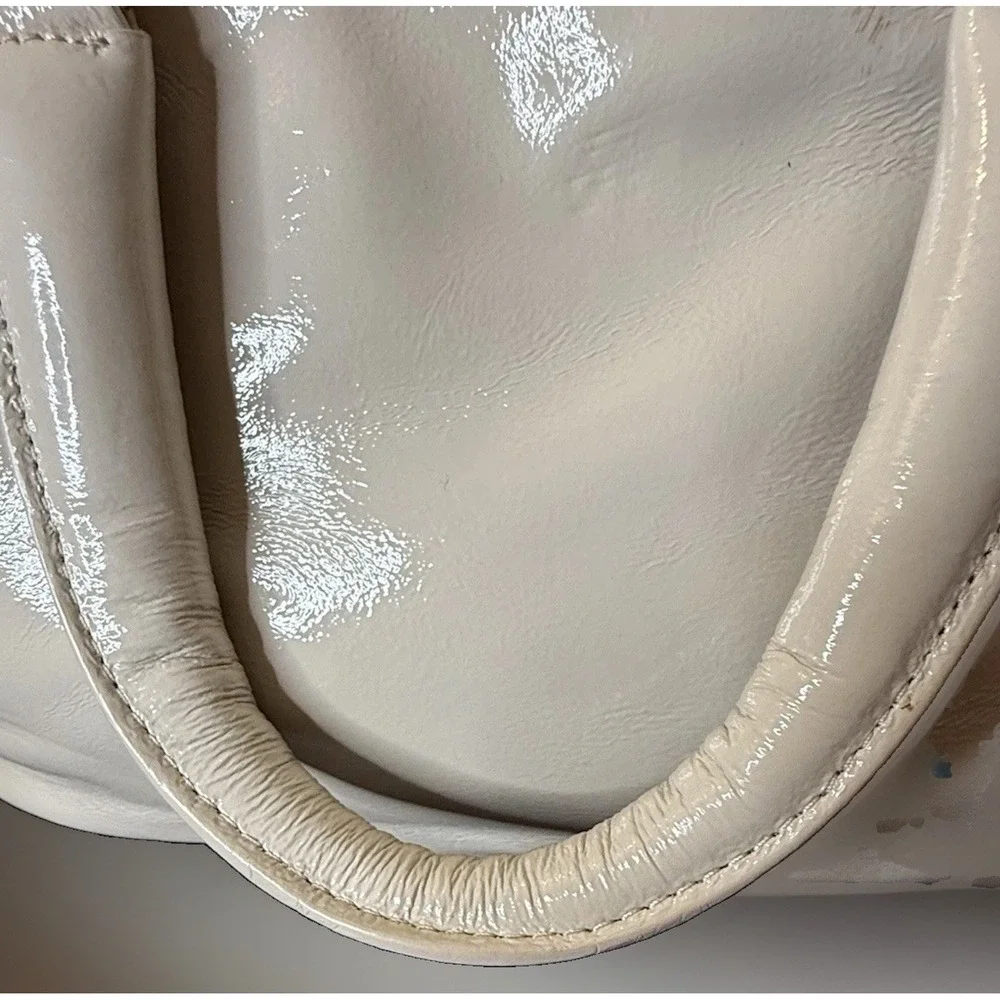 Kate Spade Fanfare Brette Cream Glazed Leather Crossbody Satchel Purse PXRU3017
